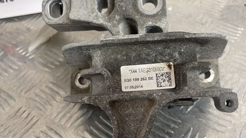 2012-2017 VW Golf Mk7 1.4TSi CXS ENGINE MOUNT (DRIVER SIDE) 5Q0 199 262 BE - Picture 2 of 6