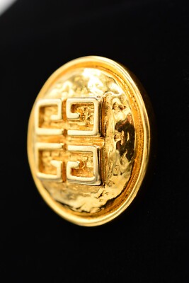 Givenchy Vintage Logo Pin Brooch Brushed Gold 4G Runway Givenchy Vintage Logo Pin Brooch Brushed Gold 4G Runway