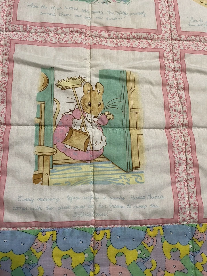 DE COLECCIÓN Mrs Tiggy-winkle Pink Bunny Kittens Libro de Cuentos Manta para Bebé Peter Rabbit Foto 3 de 4