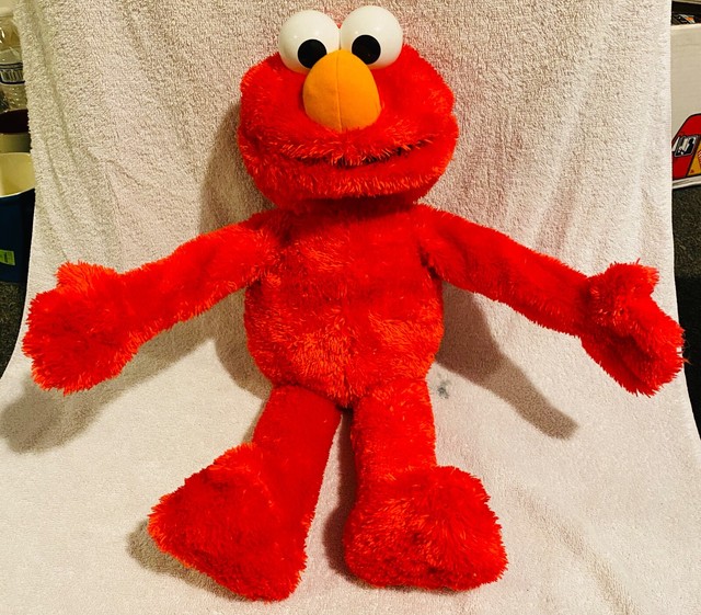 elmo hug toy