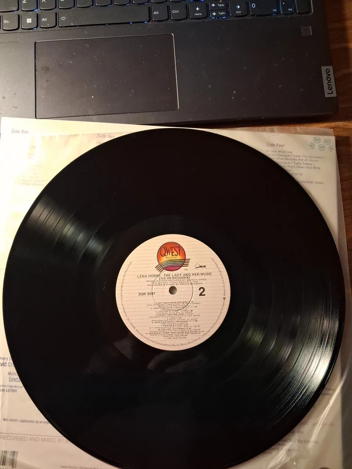 Lena Horne ~The Lady and Her Music ~ Live On Broadway Vinyl LP 2QO-3597 - Imagem 3 de 3