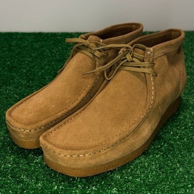 Clarks Wallabee Shacre Boot Dark Sand Suede Men s 11.5 Classic Crepe Sole