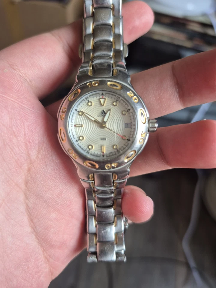 Retro Adidas Stainless Steel Womens Wristwatch 316L Silver - Image 2 of 4