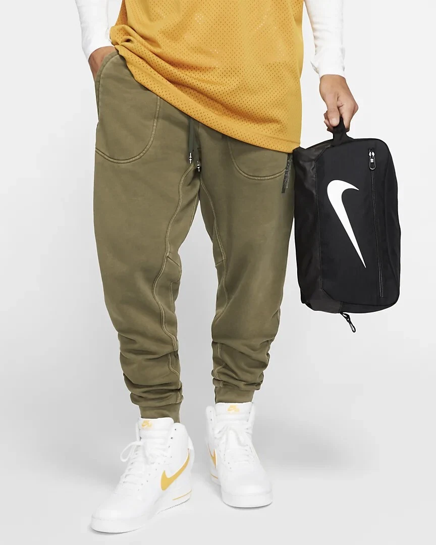 Mens Nike Brasilia Training Shoe/Boots Gym Bag BA5967 010 Black 