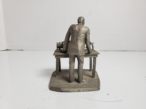 Deutsches Museum Wilhelm Conrad Röntgen Franklin Mint Pewter Statue - Picture 3 of 7