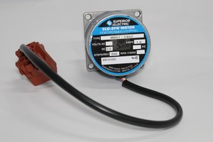 SUPERIOR ELECTRIC SLO-SYN STEPPING MOTOR M061-LS02 5V 1A BM101025