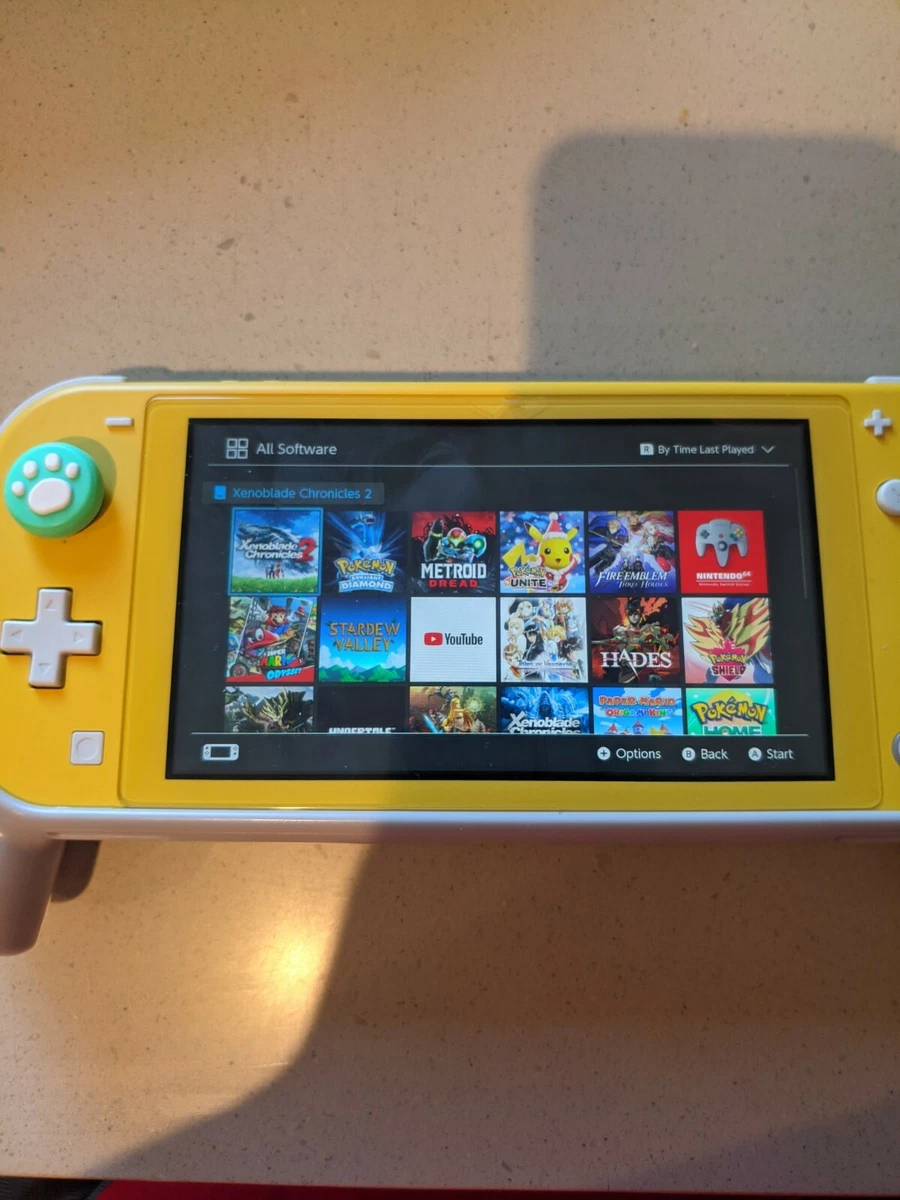 Nintendo Switch Lite with games