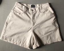 Vtg Lee Classics Womens 8 Petite Beige Khaki High Rise Mom Shorts Pockets Chino