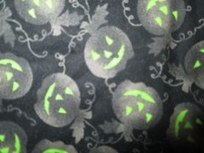 PUMPKINS VINES GREEN GLOWY PUMPKIN SPOOKY BLACK COTTON FABRIC FQ