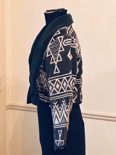 Vintage Women's Black & White Southwest Cropped Thick Cotton Jacket sz small med - Picture 4 of 7