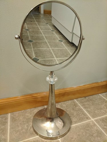 Tabletop Swivel Vanity Mirror