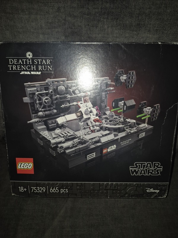 LEGO Star Wars Death Star Trench Run Diorama 75329 665pcs 18+ Set
