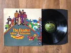 THE BEATLES - YELLOW SUBMARINE LP ORIG UK 1969 APPLE RED LINES BLANK FLIPBACK