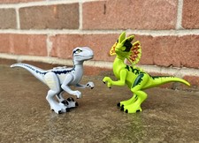 LEGO Jurassic World LOT of 2 Dinosaur Velociraptor and Dilophosaurus dinos