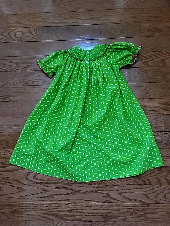 Kelly’s Kids Girls Green Polkadot Dress Size 4 5 Embroidery Smocking Santa  - Image 2 of 4