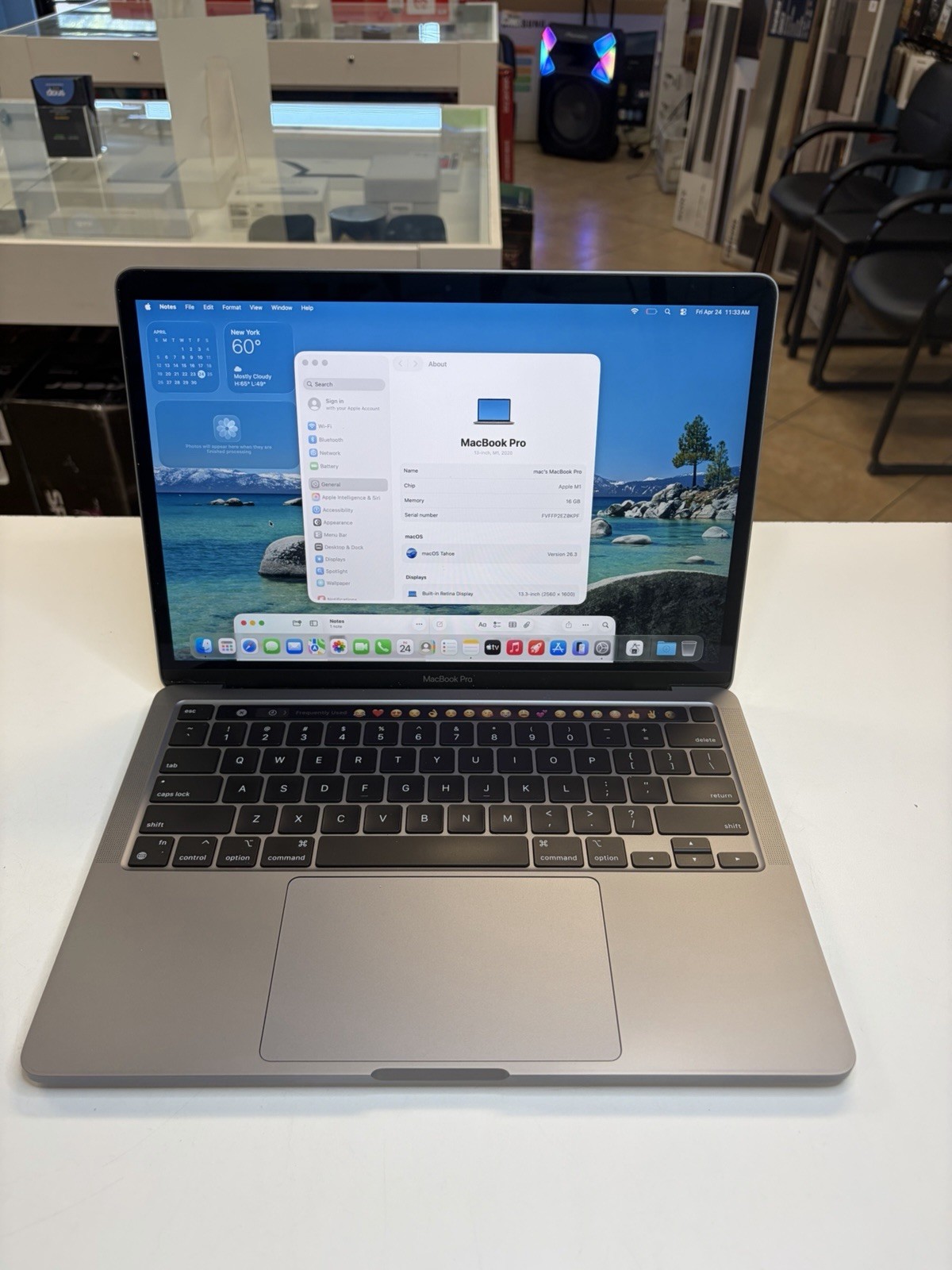 MacBook Pro 13inch Touchbar M1-16Gb ram-1TB ssd Excellent Condition