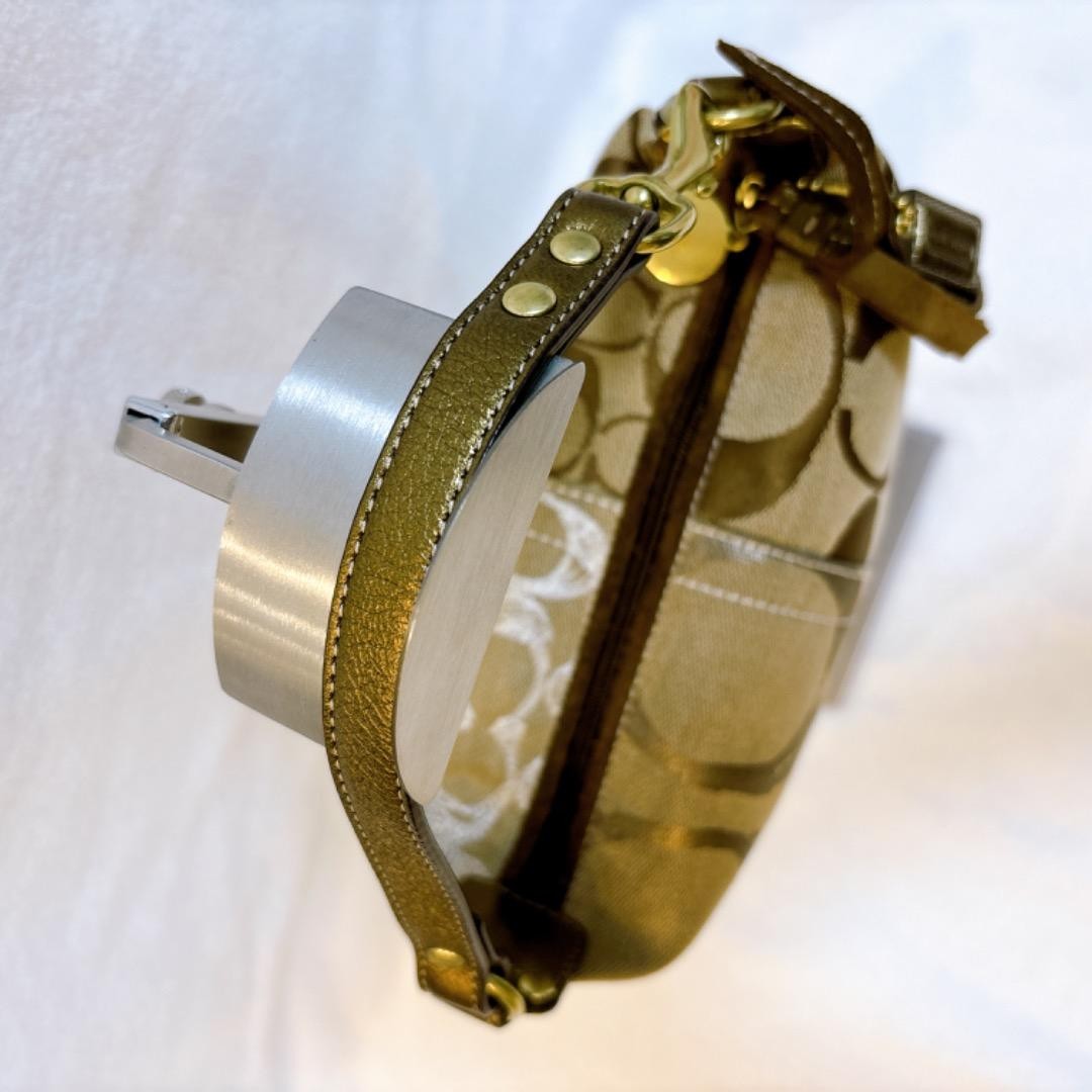 level Rare patchwork Coach accessory pouch - image 4