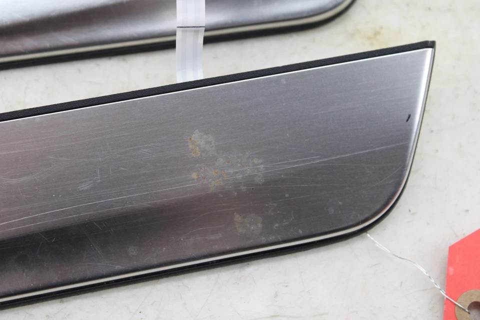 Infiniti Q50 2017-2023 placa iluminada umbral puerta juego OEM ND67 Foto 2 de 4