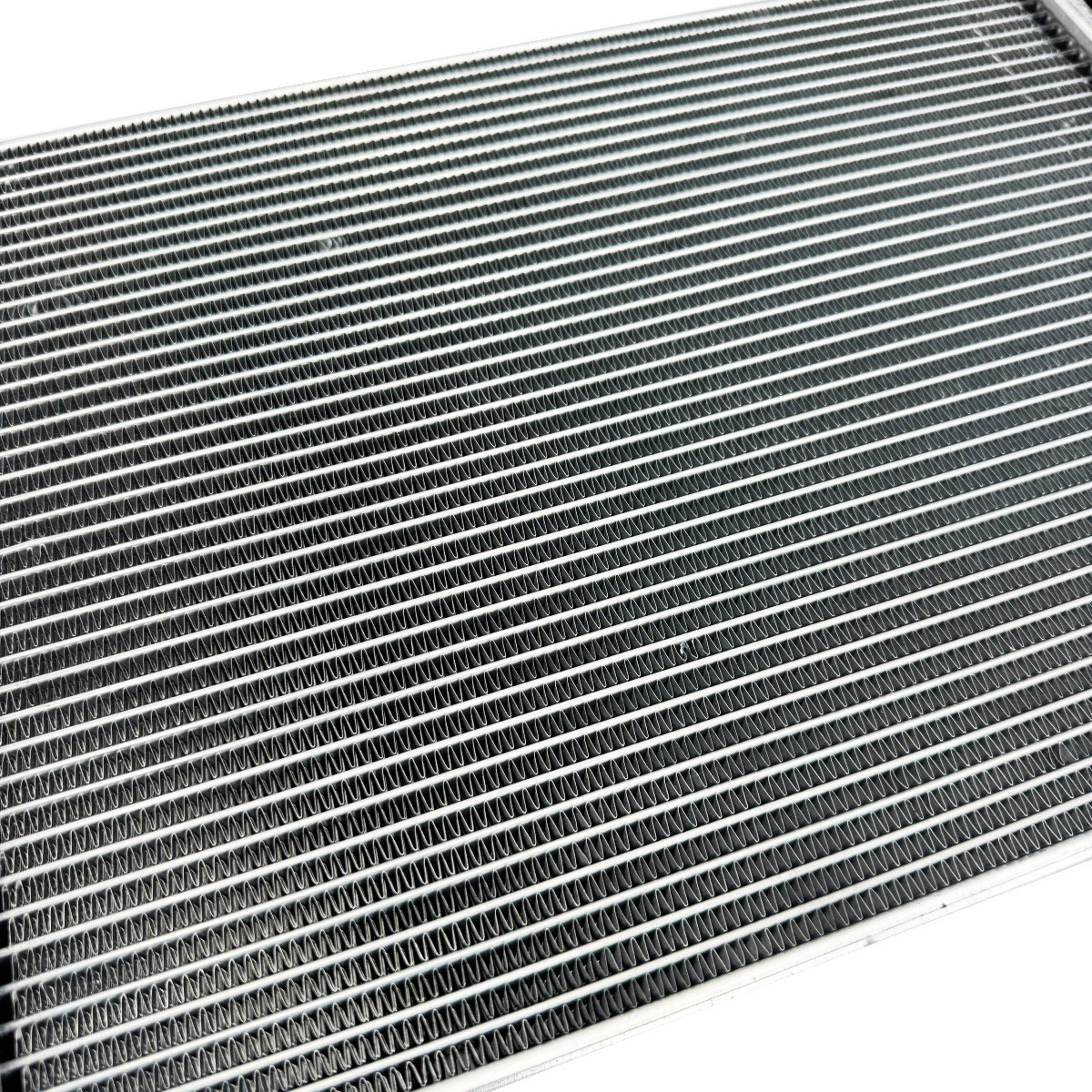 McLaren 570S MSO X 2016-2018 Right Intercooler P/N 13L0183CP