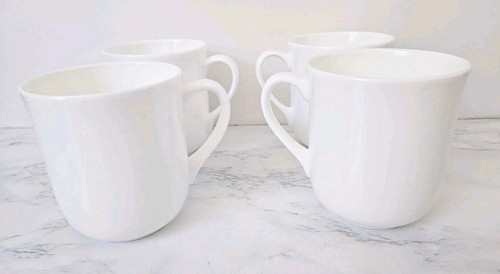 4 WEDGWOOD Gourmet Coffee Mugs Cups Bone China Professional China Home Gourmet
