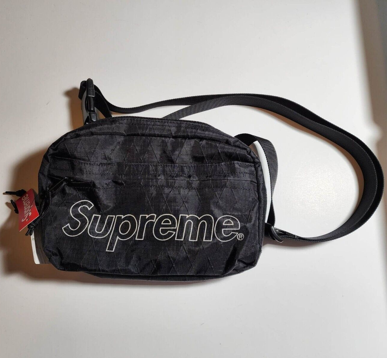 Supreme Shoulder Bag FW18 Black (SUPP061) Diamond Pattern Reflective Letter  Bape | eBay