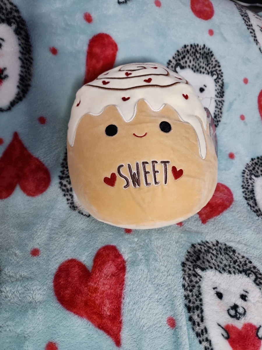 NWT Squishmallow Chanel The Cinnamon Roll Valentines 2023 8” Inch