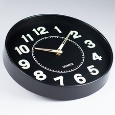 Round Wall Clock Simple Bedroom Kitchen Clocks Quartz Sweep Movement Office Home