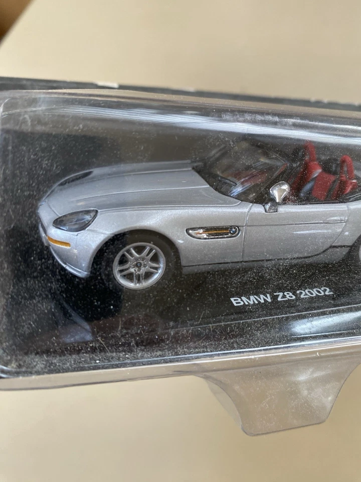 BMW Z8 2002 Modellino Auto 1:43 - Immagine 2 di 4