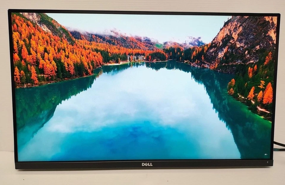 Dell 25" Inch Ultra Sharp QHD LED Computer Monitor UP2716D 60Hz IPS 6ms USB 3.0 - Image 2 of 4