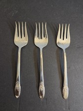 Vintage 1847 Rogers Bros Silverplate Pastry F...