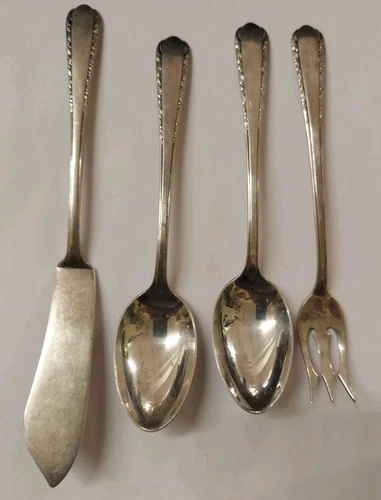 ANTIQUE STERLING Towle CANDLELIGHT BUTTER KNIFE 2 Spoons & Pickle Fork 77g