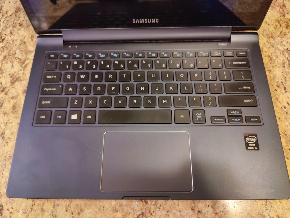 Samsung ATIV Book 9 Plus NP940X3G Intel i5-4200U 4GB RAM 128 SSD Win 10 - Image 4 of 4