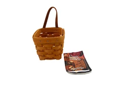 Longaberger 2001 Chives Booking Basket & Product Card NEW  Made in USA