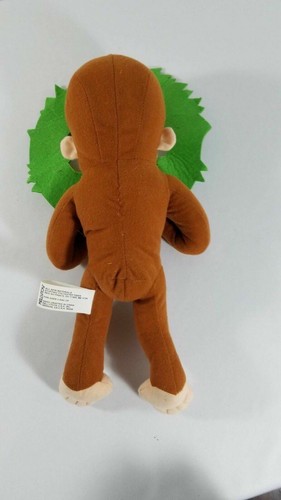 CURIOUS GEORGE WITH HIS CHRISTMAS WREATH kellytoy 2006 - Picture 2 of 4