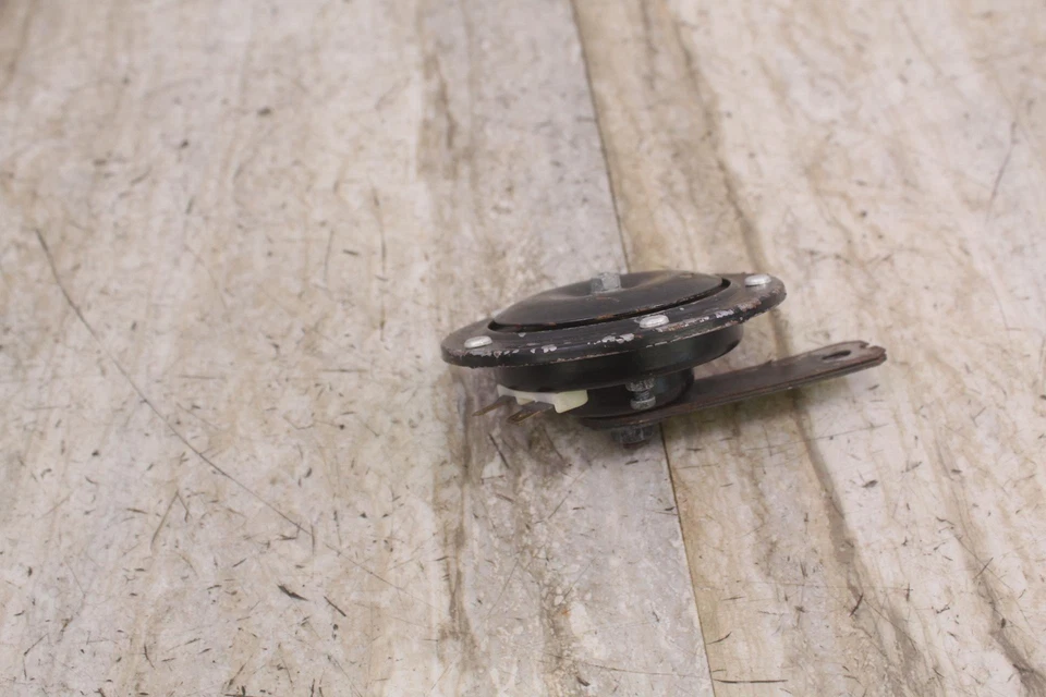 Buzina 1982 Suzuki GS850 - Imagem 4 de 4