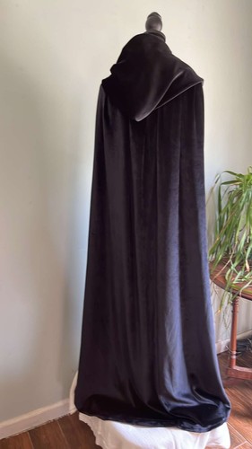 VTG Velvet Hooded Black Cape 38"X60" Goth WhimsyGoth D&D Halloween Cosplay Witch