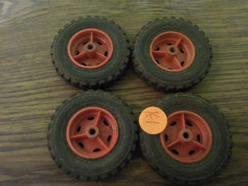 vintage wyandotte truck set of 4 tires for parts - Picture 8 of 13