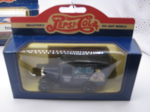 PEPSI-COLA DIE CAST TRUCK COLLECTION 7 TRUCKS IN ORIGINAL BOXES FREE SHIPPING! - Picture 6 of 12