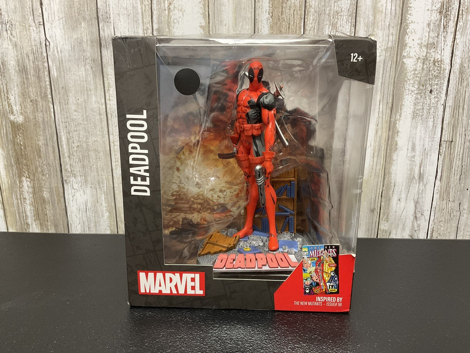 McFarlane Toys Deadpool The New Mutants Issue #98 Posed Figure-Box Damage-Lot 86