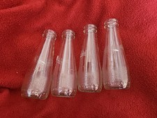 4 kleine Glasflaschen - Deko - Vase -perfekt für je eine Rose, Tulpe..