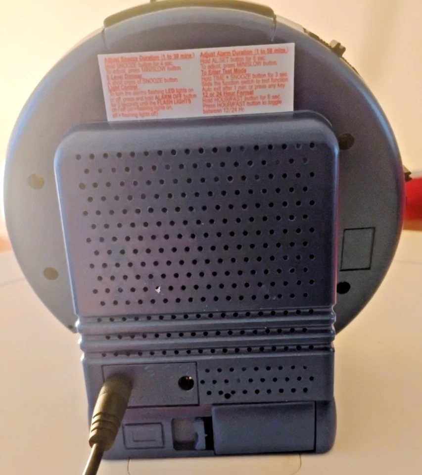 Sonic Bomb Alarm Clock Extra Loud w/ Super Bed Shaker SBB500SS – Tested Works - Image 3 of 4