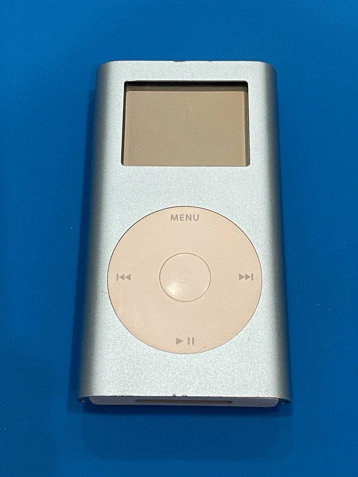 Blue iPod mini 1st generation 4GB (New Battery - Good Condition) - Image 3 of 4