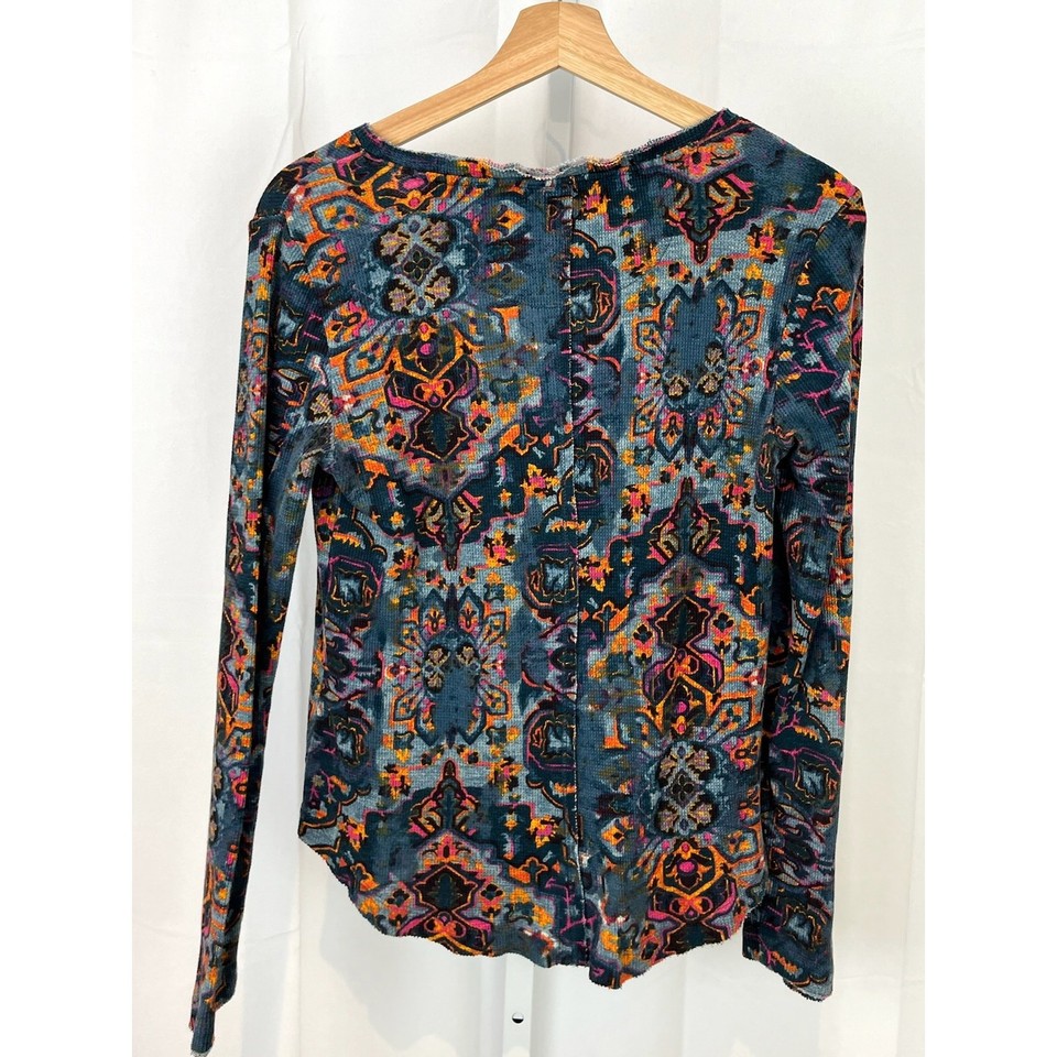 PILCRO Anthropologie Printed Split Neck Top Thermal Blue Multicolor Size