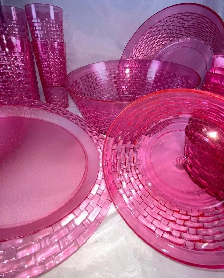 Plastic plates top and bowls