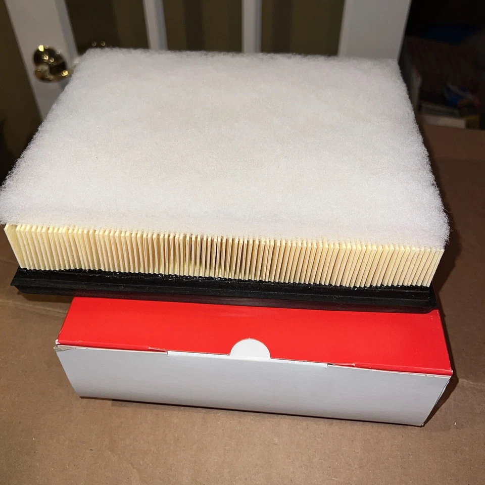 Filtro de aire Casite nuevo CFA1557 / Wix WA10048 Ford, Lincoln 2013-2023, F+S Foto 3 de 4