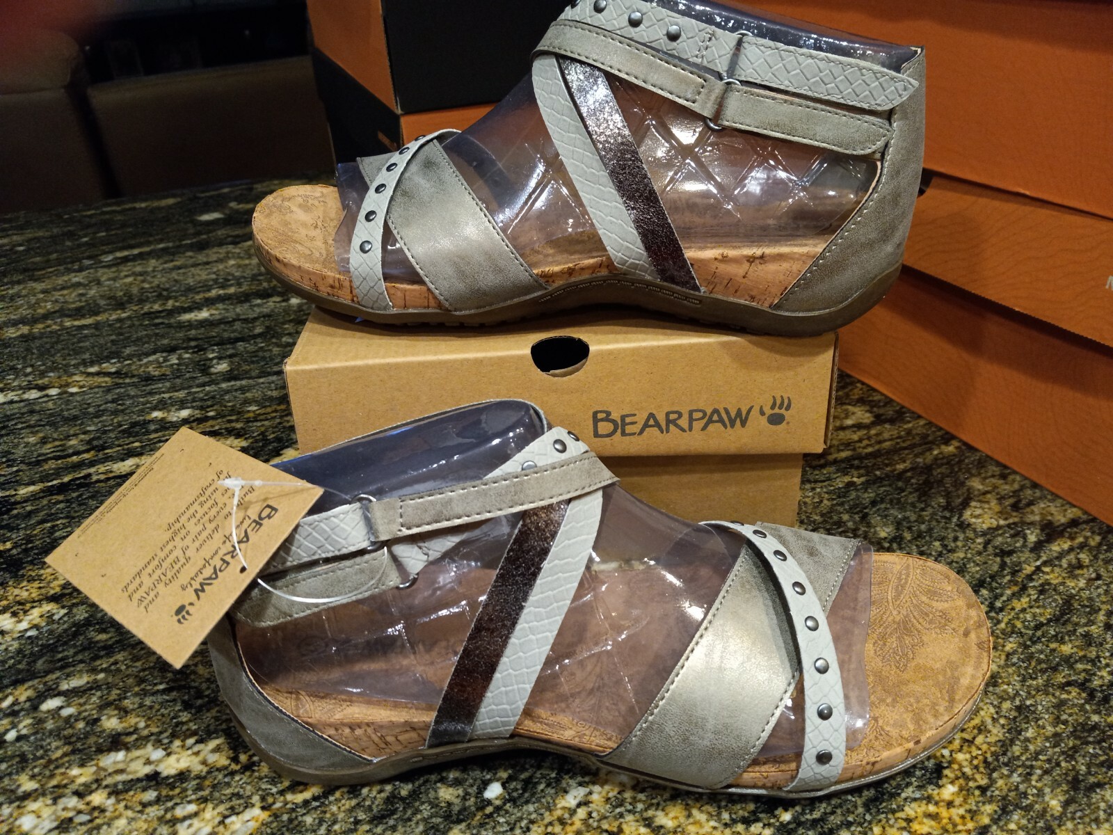 NEW Womens Bearpaw Julianna II Sandals 