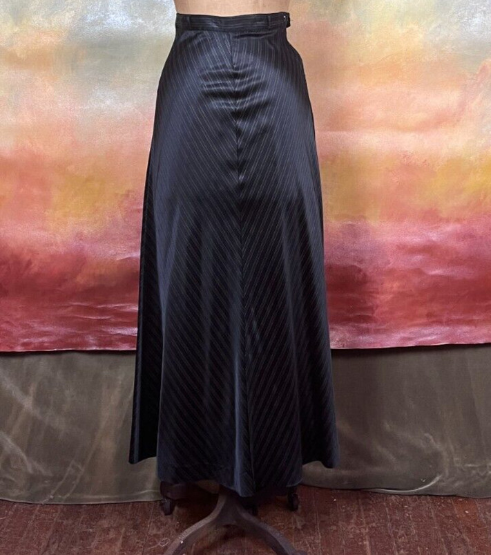 80s Vintage Pinstripe Wrap Skirt main image 0