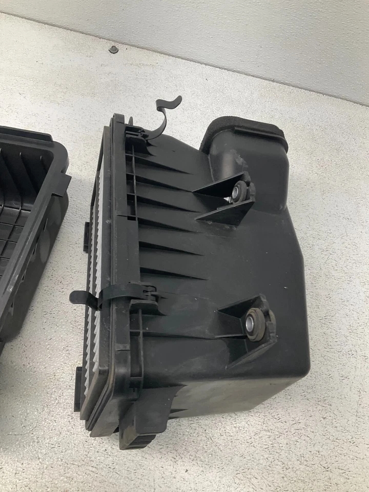 2006-2012 KIA SEDONA 3,8 Л V6 ВОЗДУШНЫЙ ДЫХАТЕЛЬНЫЙ ФИЛЬТР КОРОБКА 28111-4D200 OEM - Изображение 4 из 4