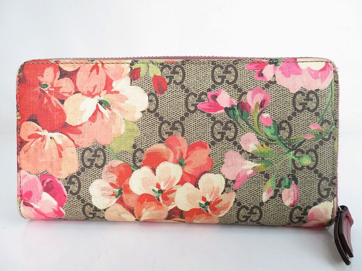 Auth GUCCI Brown GG PVC Blooms Floral Printed Long Wallet Auth GUCCI Brown GG PVC Blooms Floral Printed Long Wallet