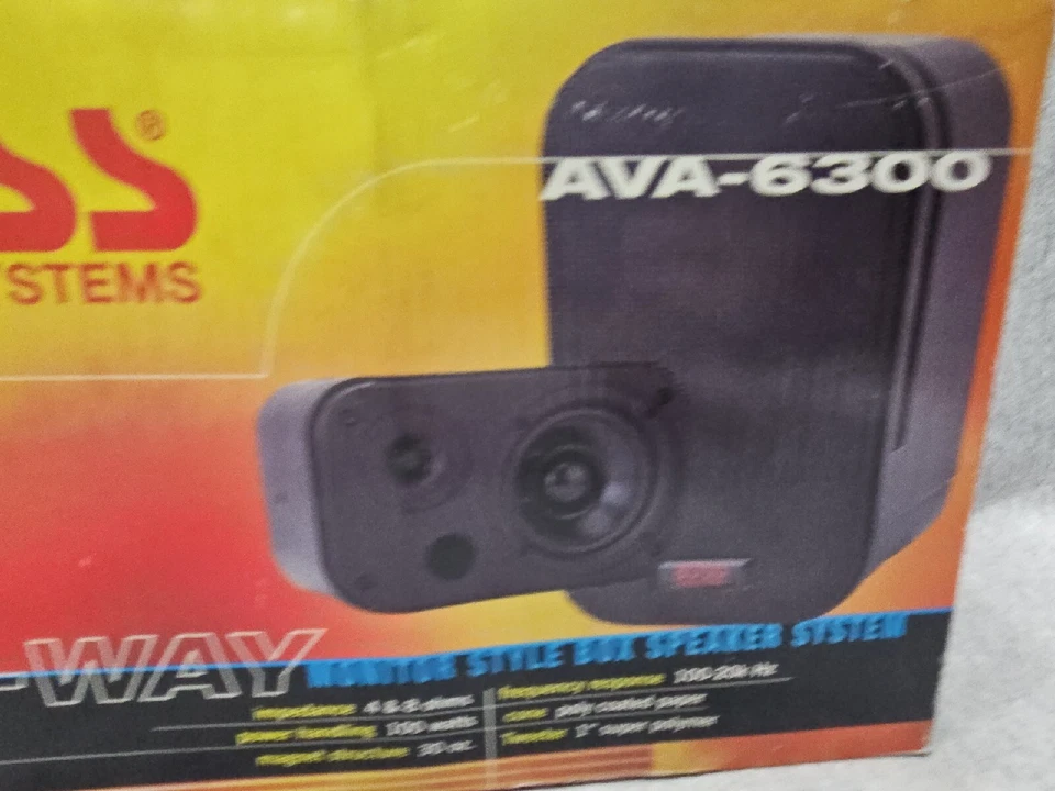 New Boss Audio 2 Way Monitor Style Box Speakers AVA-6300 - Image 2 of 4